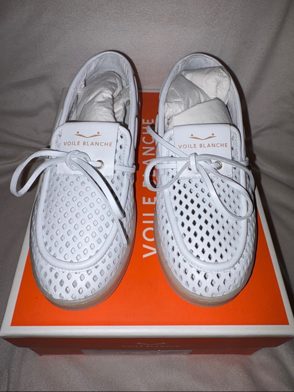 NWT VOILE BLANCHE Olivia Wind Boat Shoe in White - Picture 9 of 16